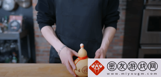 老外参照黑神话：悟空中的丹方在现实中炼药引热议：哥们你敢真吃啊