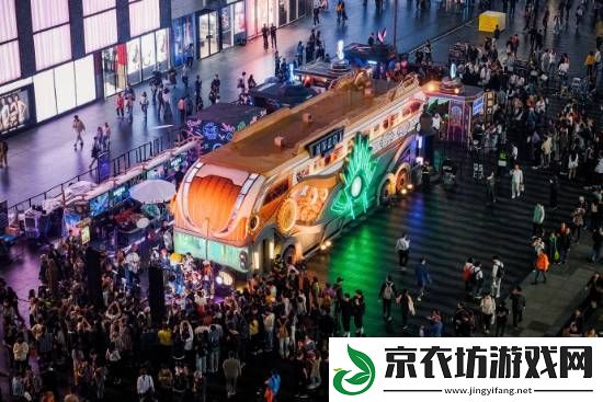 双城之战主题双层巴士登陆杭州！