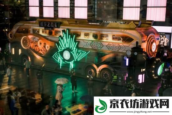 双城之战主题双层巴士登陆杭州！