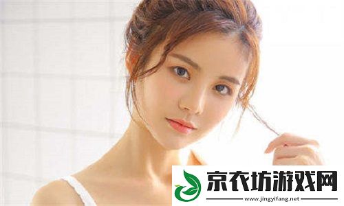 真实双人插画的视频：用画笔呈现爱情与友情的艺术之美，带你领略创意无限的视觉世界