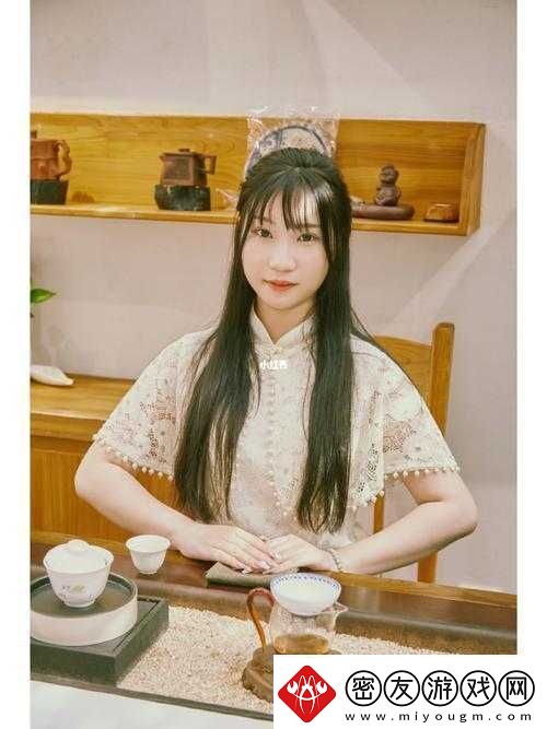 糖心旗袍茶艺老师-NANA：优雅与茶香的传递者