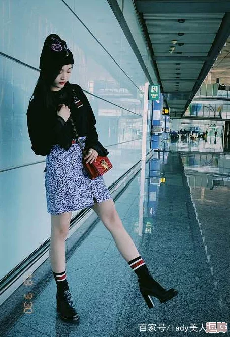 鞠婧祎