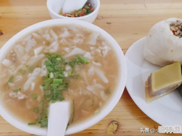 原味老太婆HD：友热议这部影片的真实感与情感深度-是否能引发观众共鸣