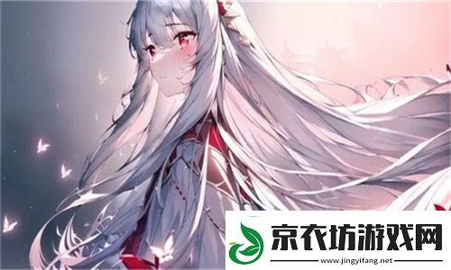 三角地茂盛的萋萋芳草露珠青翠欲滴-描绘清晨阳光洒落的美丽画卷