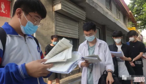 爸爸小扫货水能么多叫出来骨科-让人震惊的是竟然引发了数万网友热议-真相令人难以置信！