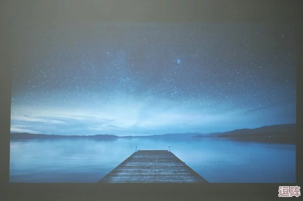成品短视频在线浏览的用户体验研究：影响因素与优化策略分析