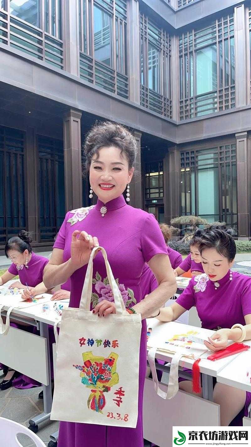 团队-PANSY-中老年妈妈：绽放的风采