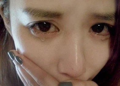 申鹤脸红羞涩流眼泪翻白眼