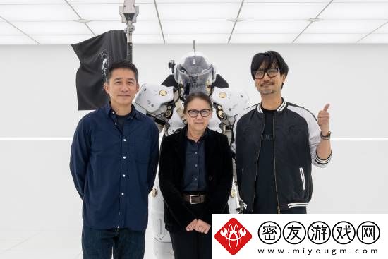 梦幻会面！梁朝伟造访小岛秀夫公司