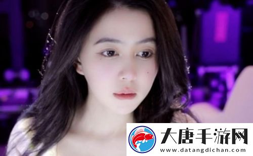 女主播遭榜一大哥提无理要求-当场拒绝后泪崩-称自己是有底线的